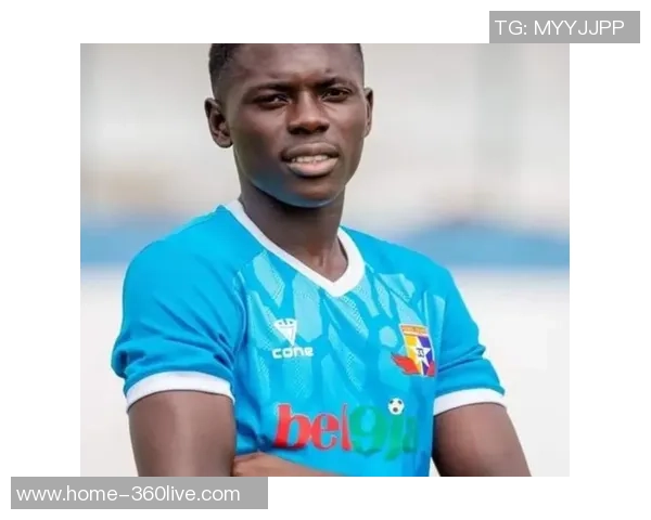 哈维西蒙斯崛起之路:从青年才俊到足球场上的新星 哈维西蒙斯崛起之路:从青年才俊到足球场上的新星